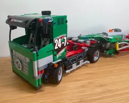Mercedes truck and trailer 42008 alt