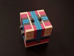 Infinity cube