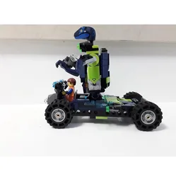 70826 - DinoMechTankThing