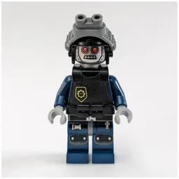 Robot Police, Helmet with Night Vision Goggles, Armor