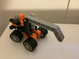 30710-Tractor with Steering