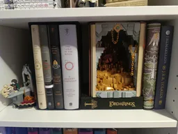 Book Nook - Smaug