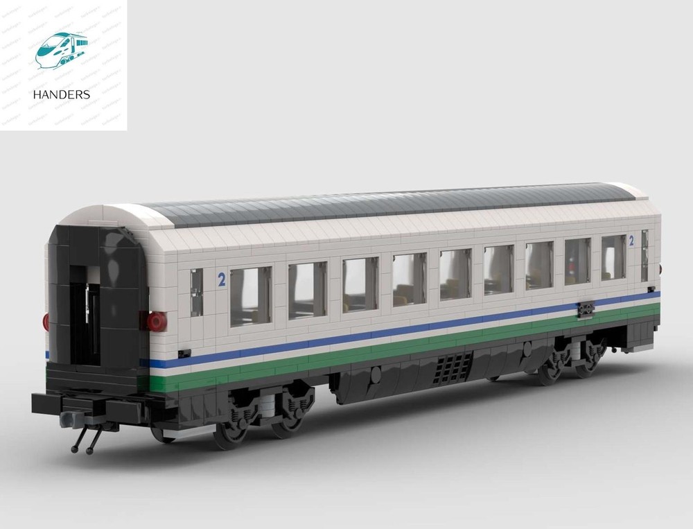 Lego 8 wide Italian 2nd Class Pax wagon