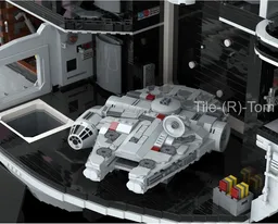 Millenium-Falcon DS Midi Size with display stand