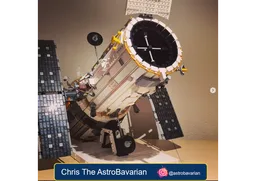 Hubble Space Telescope 1:25 Scale