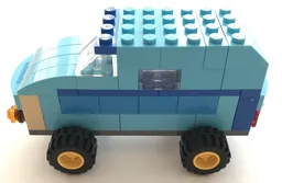 10698 - Car