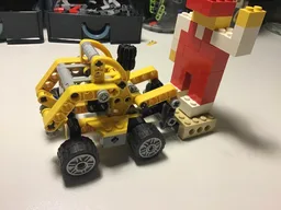 8270 Mini Forklift