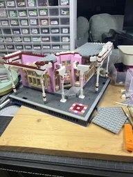 Corner Ice Cream Parlor