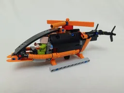 42120 C-Model Helicopter