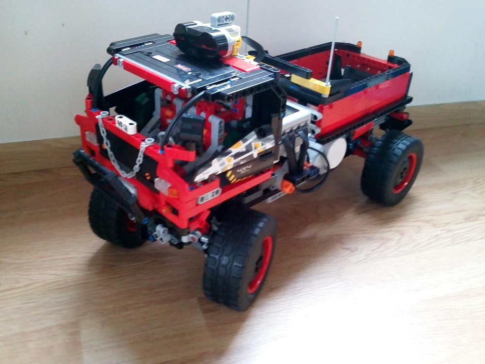 Lego EV3 + NXT Trial Truck