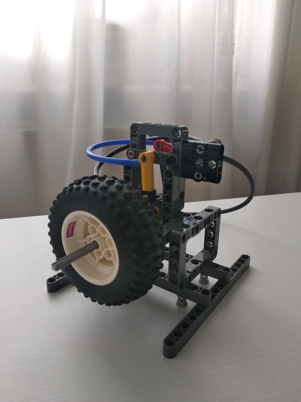 Lego Pneumatic Egine with unmodified parts