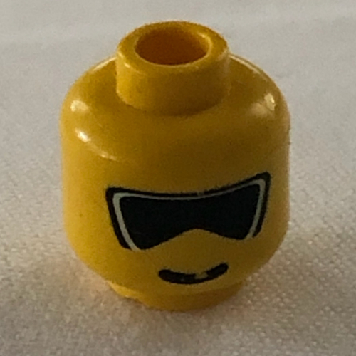 Lego Minifig Head, Glasses with Dark Ski Goggles Print [Blocked Open Stud] / Yellow