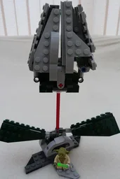 751680 Yoda's Tulip