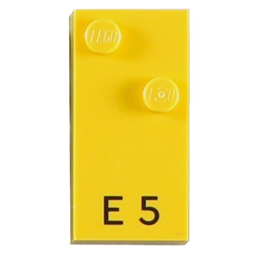 Lego Braille Brick 2 x 4 with 2 Studs ⠑ and 'E 5' Print / Yellow