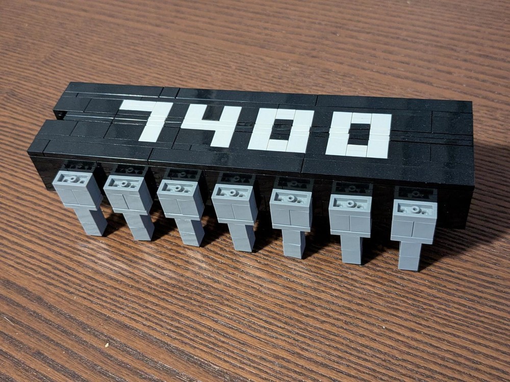 Lego 7400 Retro Computer Chip