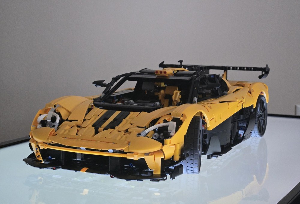 Lego Gordon Murray Automotive T.50s (42172)