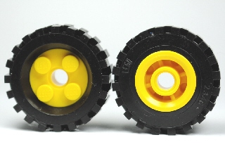 Lego Wheel FreeStyle with Black Tire 30 x 10.5 with Offset Tread (6248 / 2346)