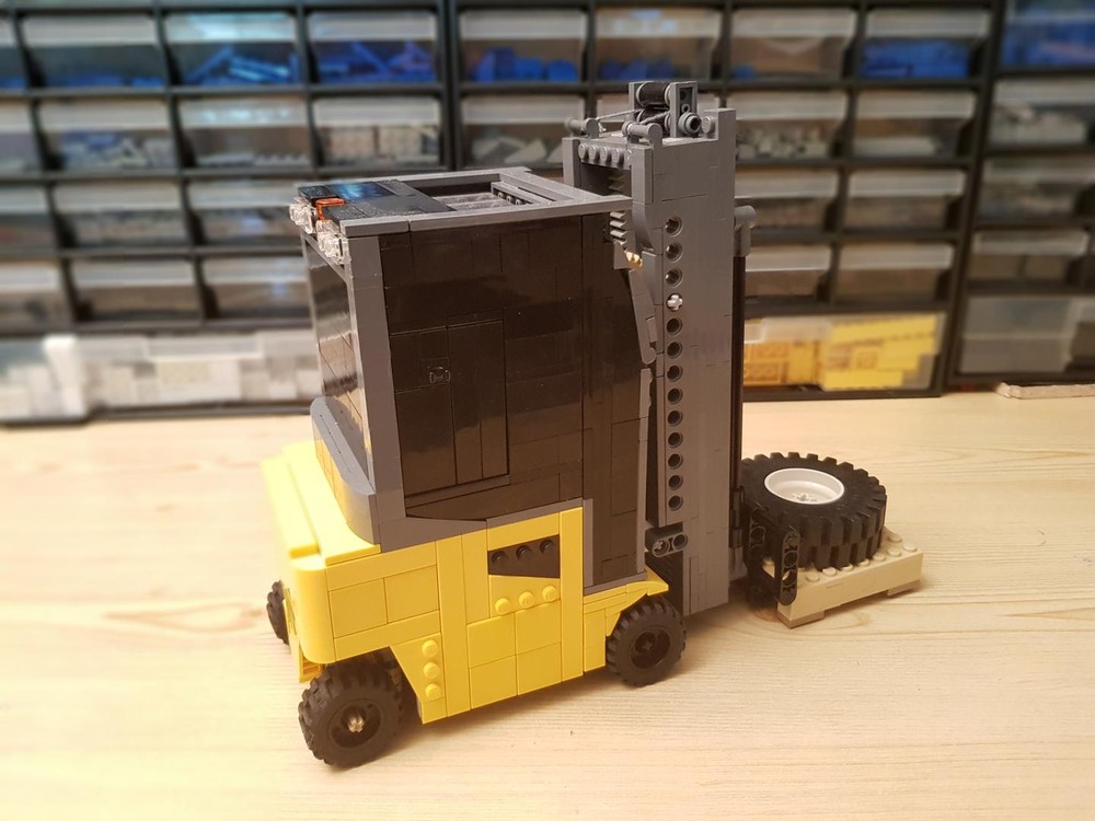 Lego Forklift Jungheinrich EFG 316 -320 (full RC)
