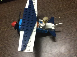 31099 Biplane