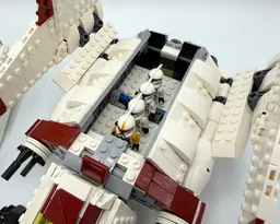 Republic Nu-Class Shuttle (2x 75432 Alternate Model)