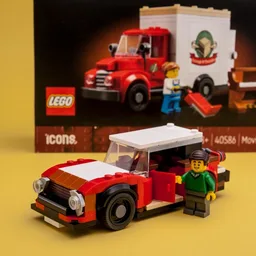 40586 Medium Old City Car
