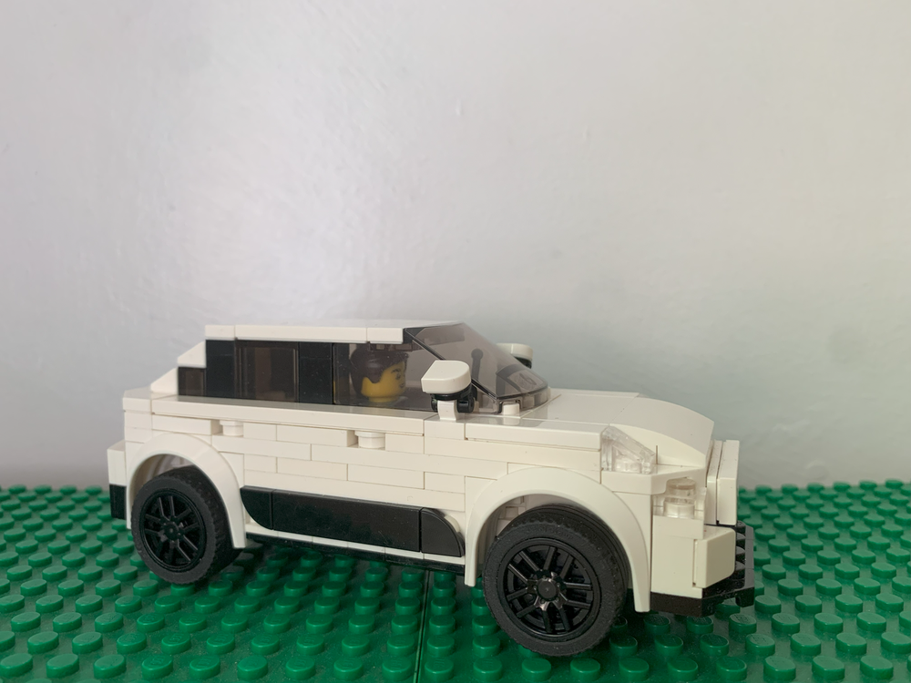 Lego Porsche Macan Turbo Electric