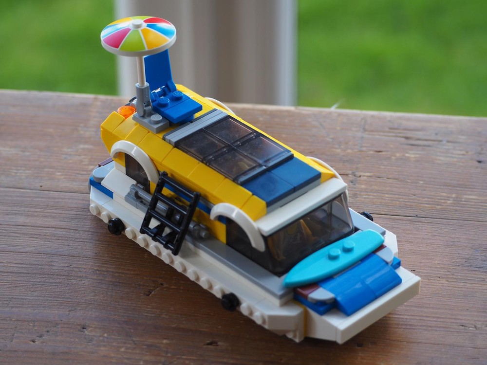 Lego Sunshine houseboat