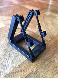 Millennium Falcon Stand