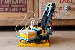 Spike Prime rotary color sorter