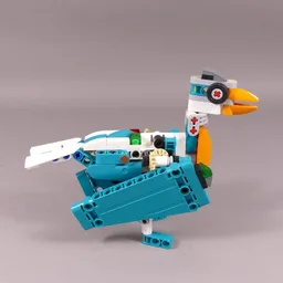 Pigeon - LEGO Technic 42117 P Model