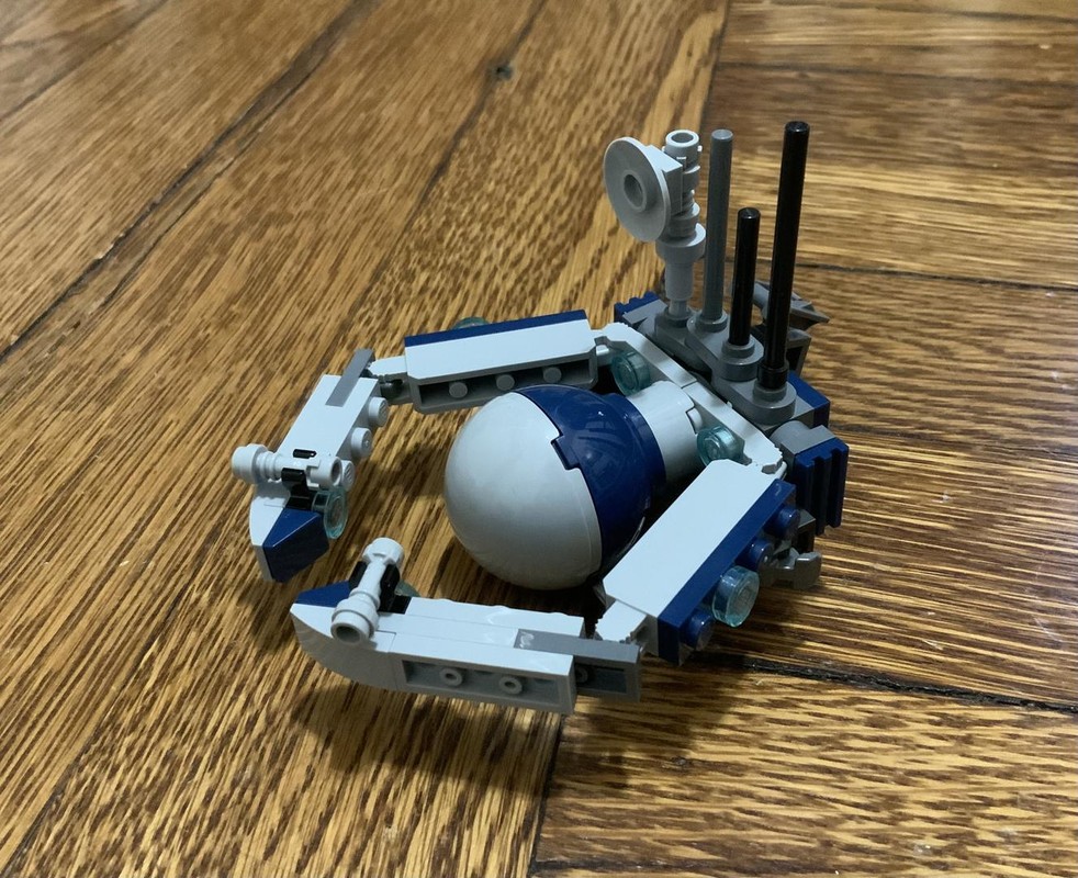 Lego Droid control ship