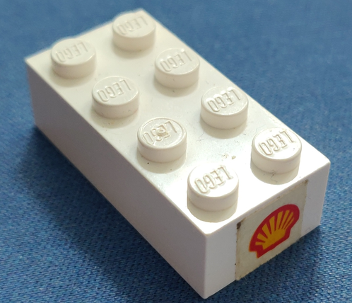 Lego Brick 2 x 4 with Shell Logo I Pattern on Both Ends (Stickers) - Sets 642-1 / 673-1