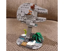 Small Millennium-Falcon
