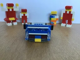 blue car thing