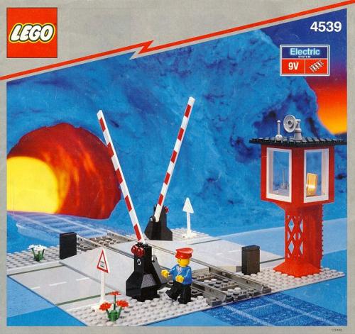 Lego Manual Level Crossing
