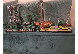 T-Rex Attack! Mobile Lab Diorama.