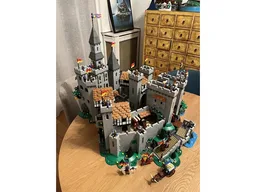 Extended Lion Knights Castle