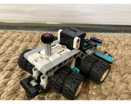 42133 alt. build: Tractor