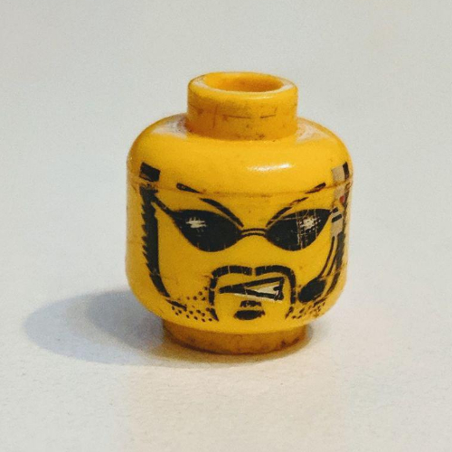 Lego Minifig Head Charge, Sunglasses, Goatee and Headset Print / Yellow