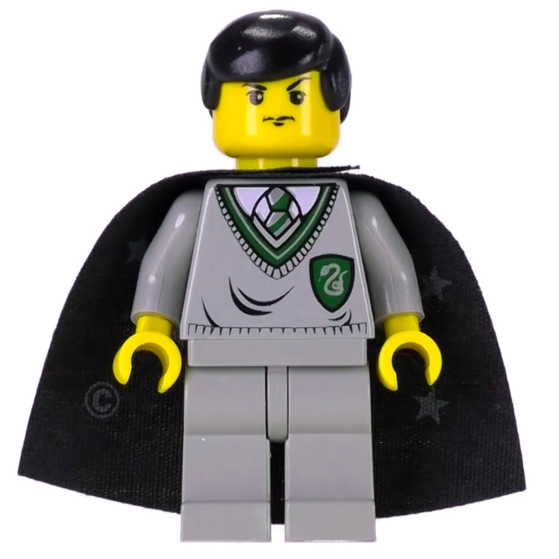 Lego Gregory Goyle / Harry Potter, Yellow Skin, Slytherin Sweater with Crest, Cape with Stars