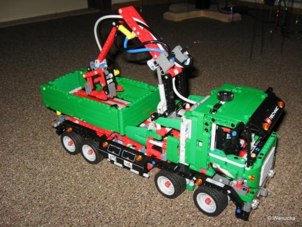 Lego Service Truck 42008 - Model C