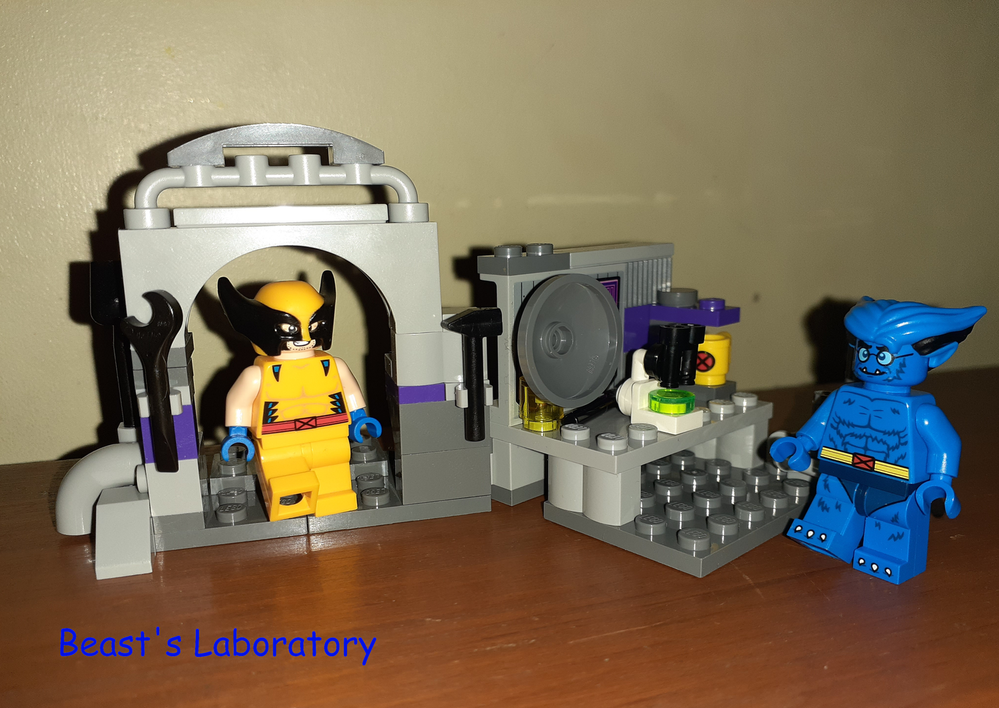 Lego Beast's Laboratory - alt of 76253-1