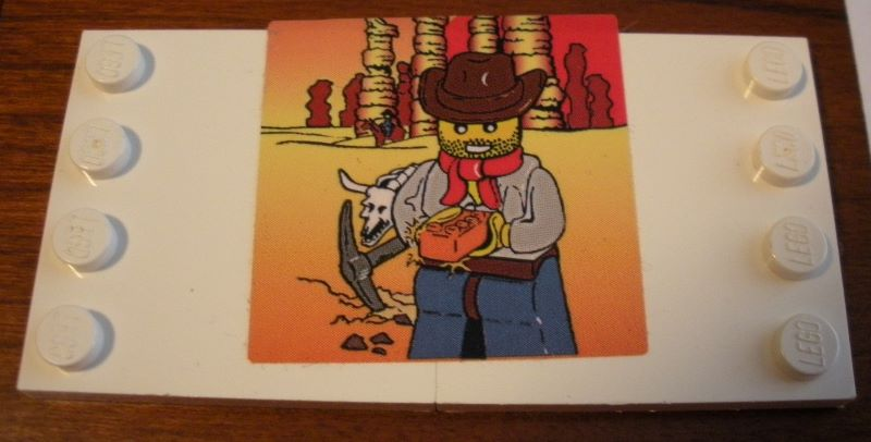 Lego Stickered Assembly 8 x 4 with Minifigure in Cowboy Hat and Red Bandana Pattern (Sticker) - Set 10184