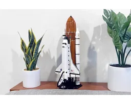 Space Shuttle (1:110 Scale)