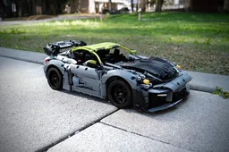Porsche 718 Cayman GT4 RS