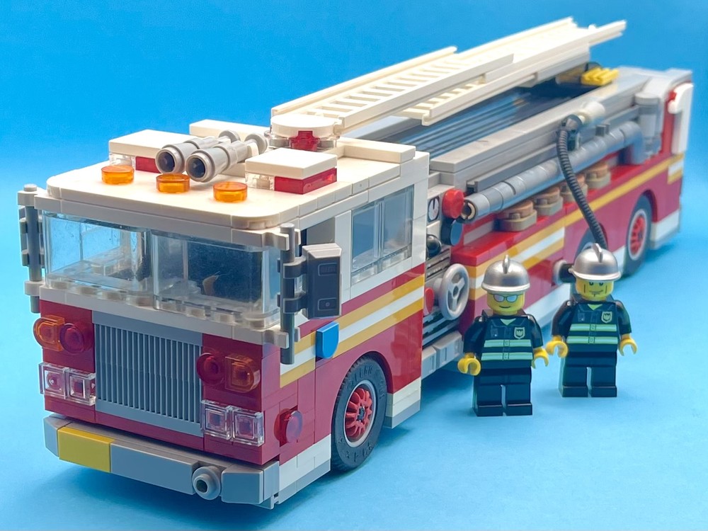 Lego Fire Department - Fire Truck #1 - 8 Stud Speed Champions