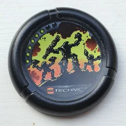 Large Figure Throwing Disk, Blaster, 6 Pips, Blaster and 2 Bots with Fire Background Print / Black
