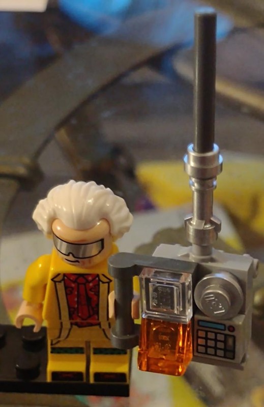 Lego DeLorean - Doc Brown's Remote Control