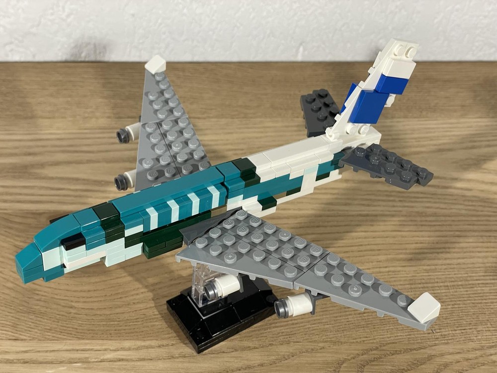 Lego Airbus A380 ANA livery green version