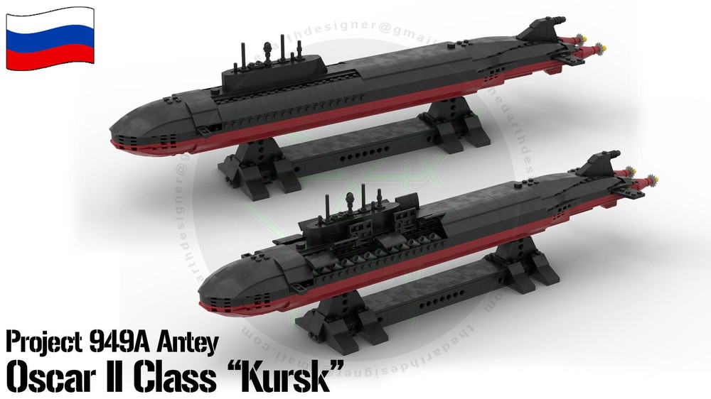 Lego Oscar II Class Submarine "Kursk" - 1:300 Scale